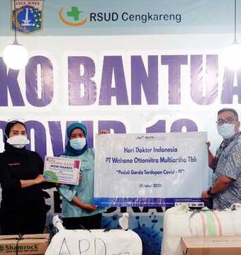 Hari Dokter Indonesia, WOM Finance Berikan  Donasi di 3 RSUD