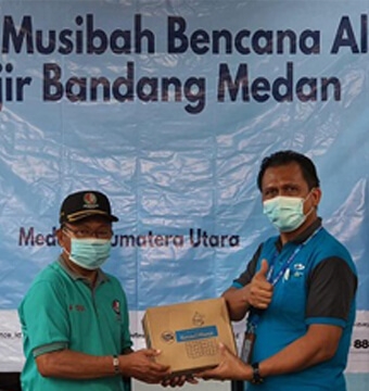 Banjir Bandang Landa Medan, WOM Finance Salurkan Bantuan Bagi Warga